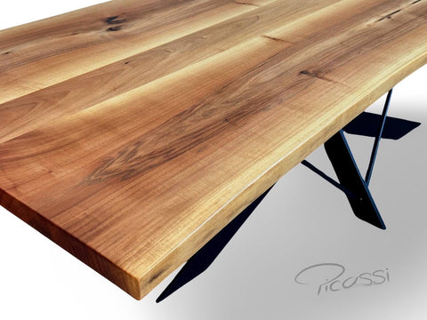 Massivholz Franz. Nussbaum Tisch 250x100-110cm mit Baumkante
