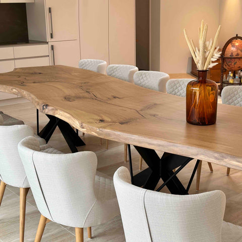 Konferenztisch SUPREME - Nature White - Eichen Baumstamm Monolith mit Picassi Spyder Duo Gestell