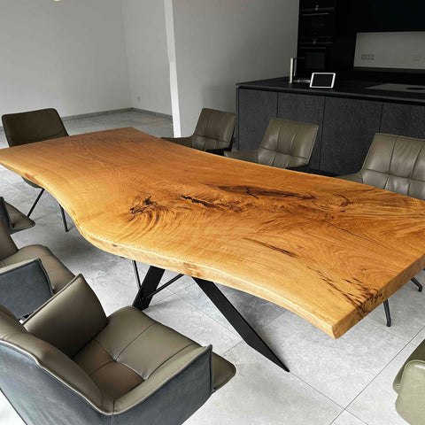 Picassi Exklusiv - Eichenholz Monolith Esstisch - Fine Cut