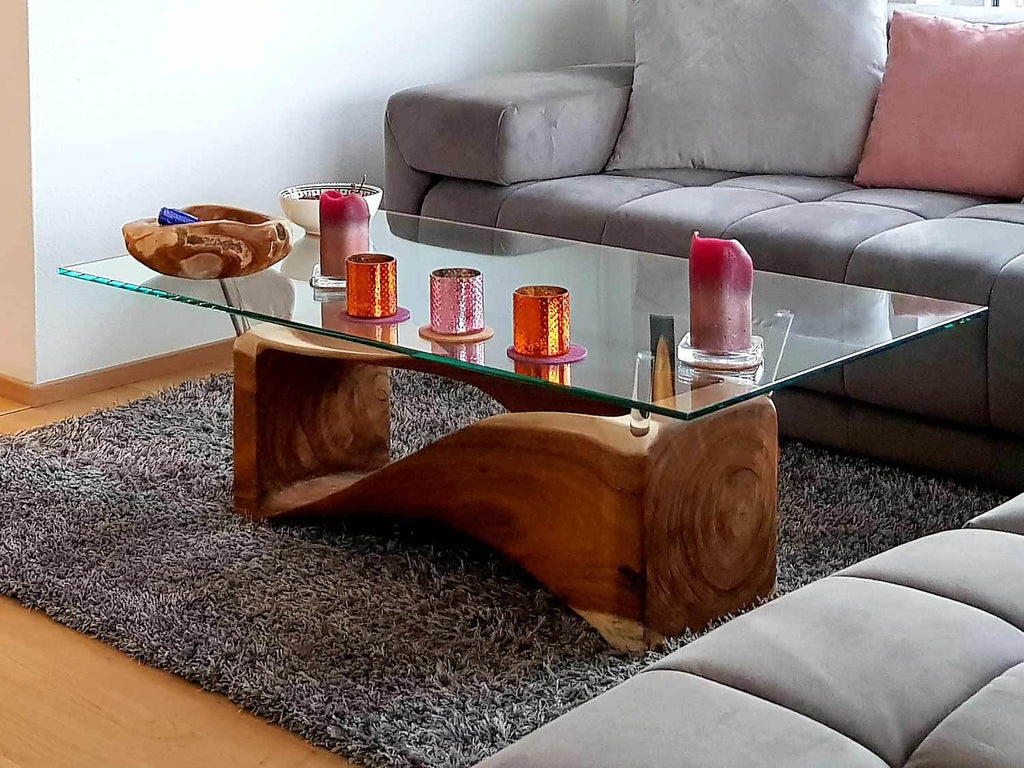 Designer Couchtisch mit Glasplatte auf Maß aus Massivholz